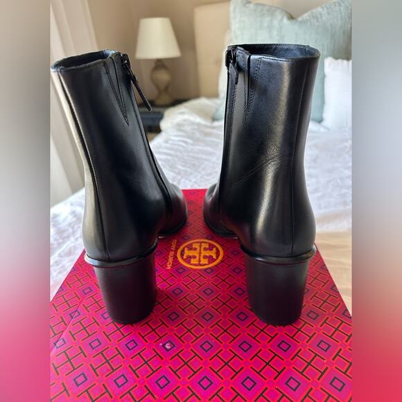 Tory Burch Brooke Stamped Heel Bootie NWT - Picture 12 of 15